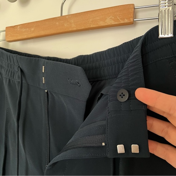 (SOLD) Club Monaco Pull-On Trousers size 6 colour navy - Picture 12 of 12